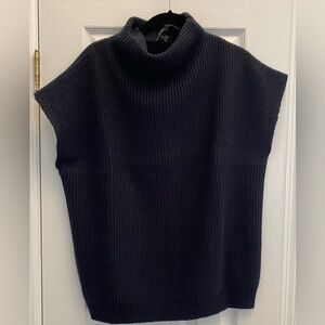 Keneth Cole - Mock neck cap sleeve sweater vest - Navy - size L